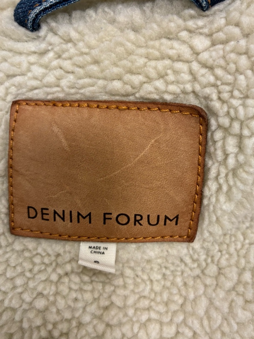 Denim Forum Cropped Sherpa Denim Jacket Light Blue Wash Size S - Picture 6 of 7